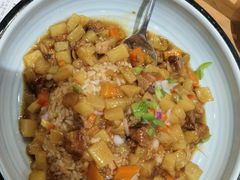 煨牛肉烩三丁饭-西部马华清真兰州牛肉面·烧烤夜市(三里河店)