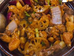 -胡须佬鸡煲四季火锅(龙珠大道店)