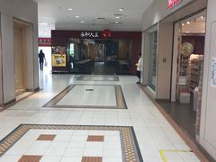 -家乐福(川沙店)
