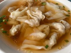 黄鱼馄饨-洪大妈·黄鱼面(金山嘴渔村店)