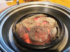 -唯成•韩国炭火烤肉 유성고기