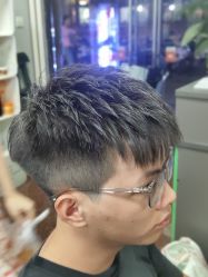 -乾健·烫染·接发SALON