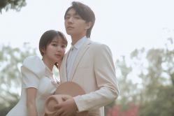-蒙太奇婚纱摄影(万达店)
