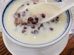 红豆凤凰奶-周大娘牛乳(旧寨古村总店)