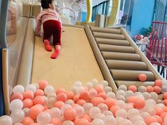 -KIDults童伴儿亲子餐厅(达美中心广场店)