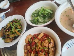 -一品味庄·地标武昌鱼·藕汤湖北菜(黄鹤楼店)