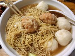 海胆云吞面拼黑鱼丸-小梁哥云吞面(黄贝岭店)