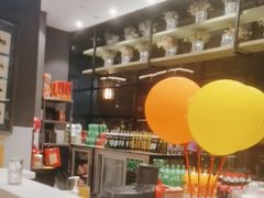 -月枫江南小馆(绿地缤纷广场店)