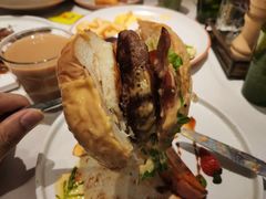 -阿妮叶李(光谷世界城店)