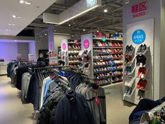 -唯品会(北京国瑞城店)