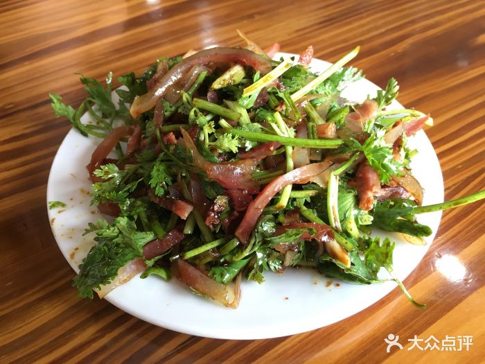 浓汤拉面馆凉拌牛杂图片 - 第1张