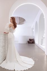 -艾米丽婚纱礼服