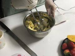 -食间旅人DIY烘焙工作室