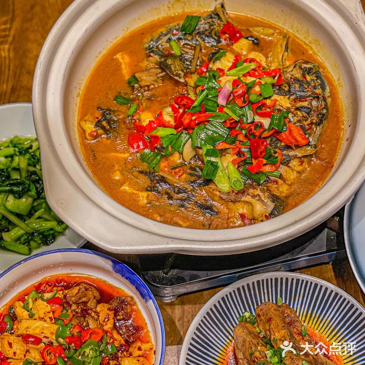 杭州Zui正宗衢州菜❗️被这家衢州菜辣哭了[流泪]