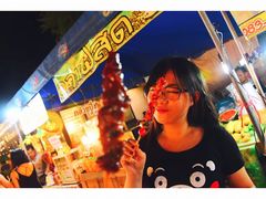 -席娜卡琳火车铁道夜市