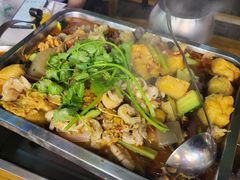 -后街佬·炭火鲜鱼杂(南城店)