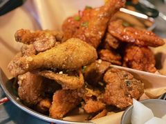 炸鸡翅一半一半-富乐满韩国正宗炸鸡韩国料理(虹泉路店)