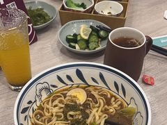 -康师傅私房牛肉面(马泉营奥莱店)