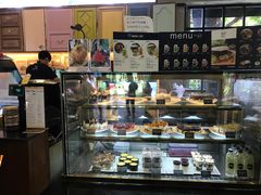 -莓园冰淇淋店