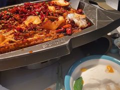 -江边城外烤全鱼(世茂广场店)