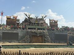 -七彩云南欢乐世界