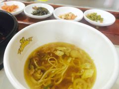 -乡党臊子面(丰庆公园店)