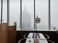 -雲上錢屋·地标景观(上海中心店)