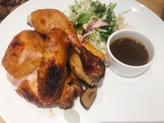 美式烤春鸡-LO CALCOW卡路力轻食主义餐厅(陆家嘴店)