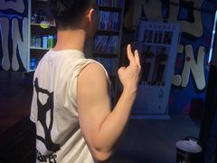 -KingBull私教健身&格斗订制(龙井商业中心店)