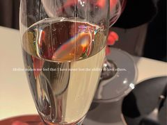 -wineapp葡萄酒餐吧(外滩金融中心店)