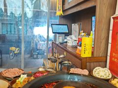 -黄潇洒老火锅(九眼桥宏济巷店)