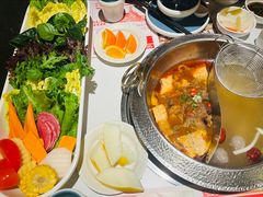-左庭右院鲜牛肉火锅(七宝领展广场店)