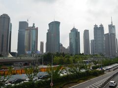 -陆家嘴空中步行连廊