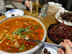 鲜锅兔-邱金小炒·30 年盐帮江湖菜(自贡店)