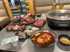 -啊美丽炭火烤肉(滑翔一店)