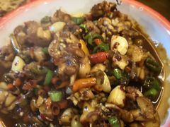 -老三样·美食研究中心(世贸路店)
