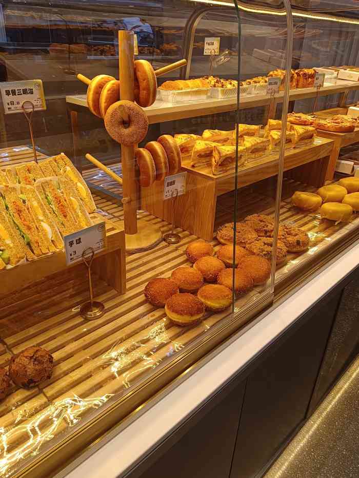 鑫康永佳(万达店)-"很实惠,买了胡萝卜棒和虎皮蛋糕,超赞的~.