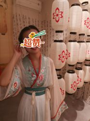 -一揽芳华汉服旗袍体验馆(拙政园店)