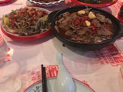 -老闵田螺馆·南昌市井菜·特色小吃(总店)