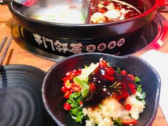 -串门邻居串串火锅(云南南路店)