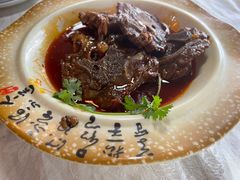 -羊家胡同·龙虾烧烤火锅(龙汇路店)