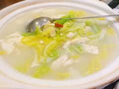 -皇城根·鲁菜济南菜·吊炉烤鸭·炒鸡鱼头(济南旗舰店)