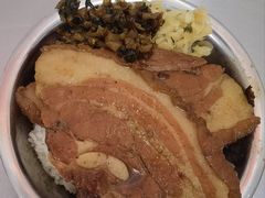 -梁阿婆廿年老牌扣肉糯米饭