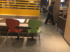 大堂-麦当劳(杭州西湖银泰百货店)