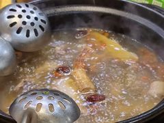 -濠轩阁特色生蚝火锅(水湾路店)