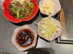 -铭牛烧肉·和牛海鲜自助(高新月牙湖店)