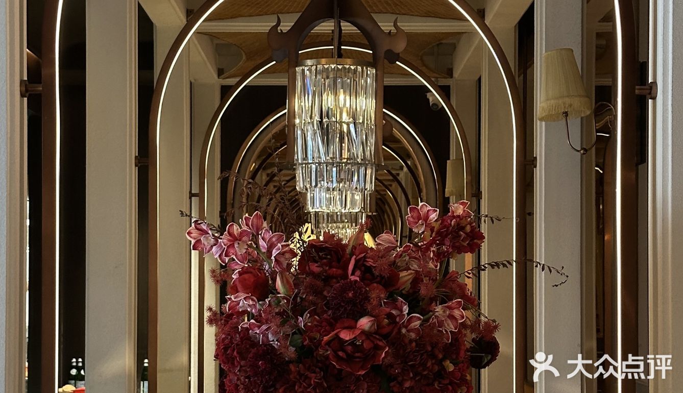 在深圳！！超有氛围感的漂亮饭！！