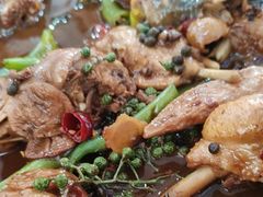 -八两八金·莱芜特色炒鸡(市南漳浦路店)