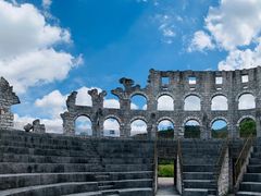 -达蓬山旅游度假区