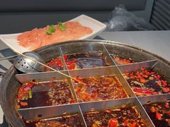 -周小明火锅(黑金冠社区店)